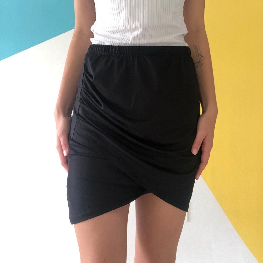 Black skirt